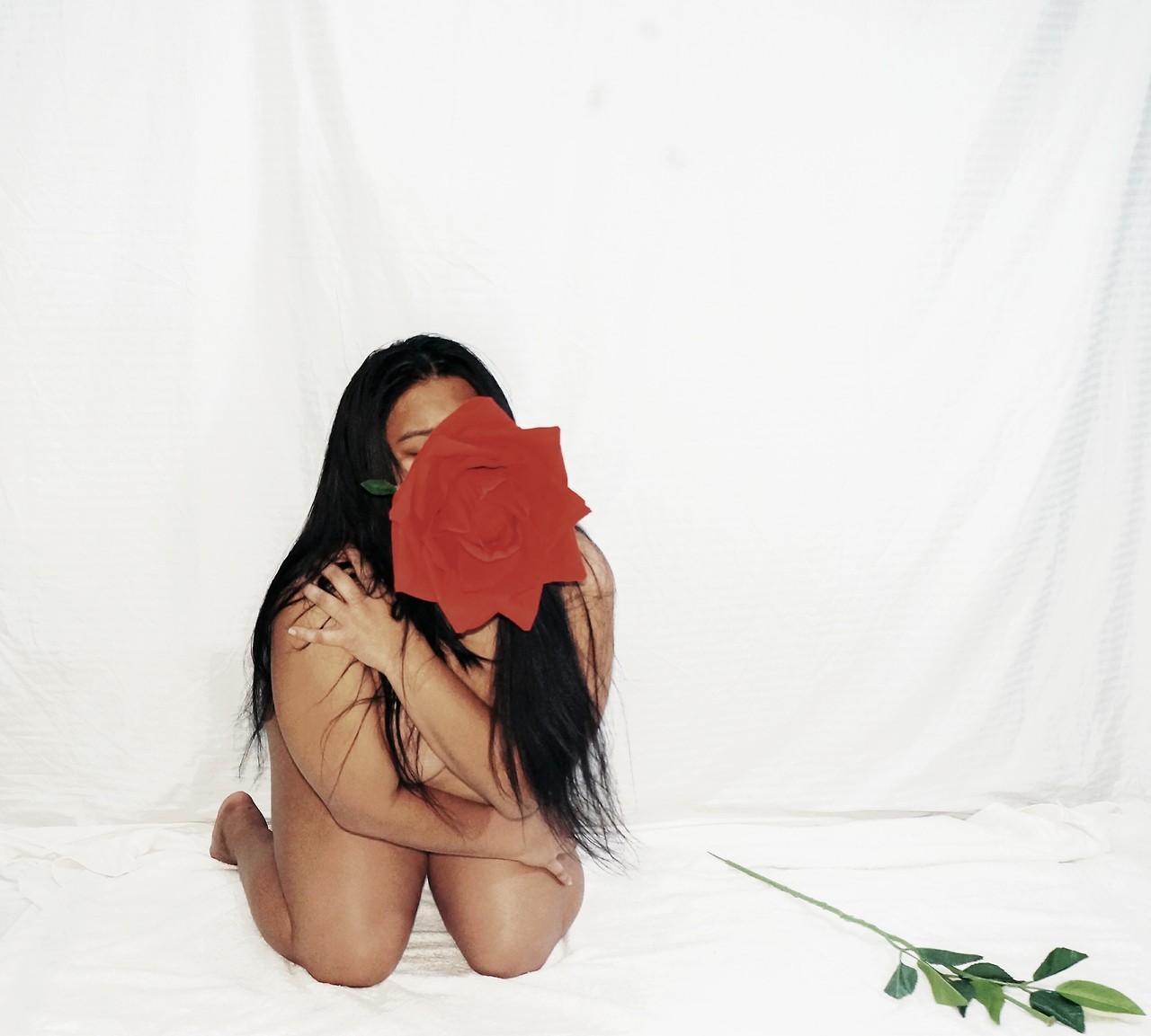 just-awild-thing: Red Rose Serie  I grow where you plant  Self-portrait