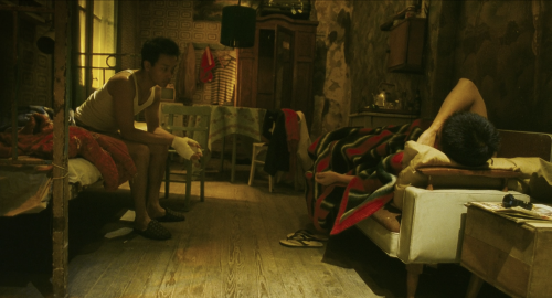 shaijie:  COLOR | 色彩 Happy Together / 春光乍洩 | 1997dir. Wong Kar-wai 