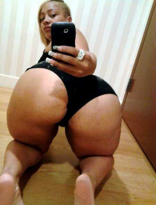 blackwomenlover:  Selfshooters