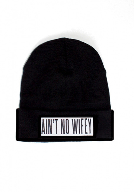 fashionpassionates:  Get the beanie: NO WIFEY BEANIE Shop FP | Fashion Passionates