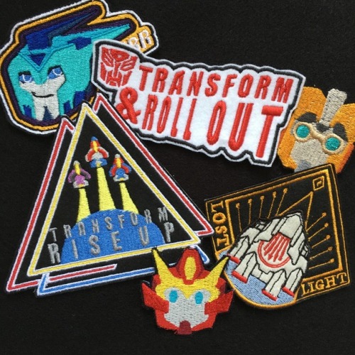 thepinkbird-blog:Good News everyone! I qualified for a table at TFN this year :D So I’ve been busy d