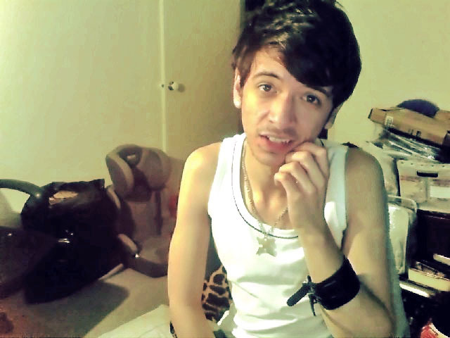 dude-fuckdonkeykong:  I am getting a completely new hair style tomorrow. I’m nervous