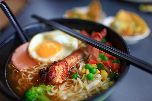 Mmm…I could eat this all day! I am half-Asian, hello *giggles*