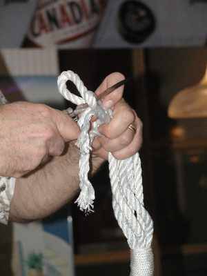 homeforhomelesssubs:  dare-master:  Build Your Own Rope Flogger Materials Ten feet of ½ or 3/8 inch laid (twisted) nylon rope are used to make this flogger.  Approximately 6 feet of a small-diameter rope or string are used to make the handle. 