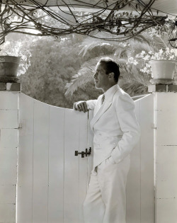 artdecoblog:  Humphrey Bogart, ca.1935