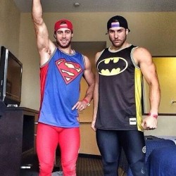 blatinobruthas:  #superman #batman #beautifulpeople #blatinobruthasmag #handsome