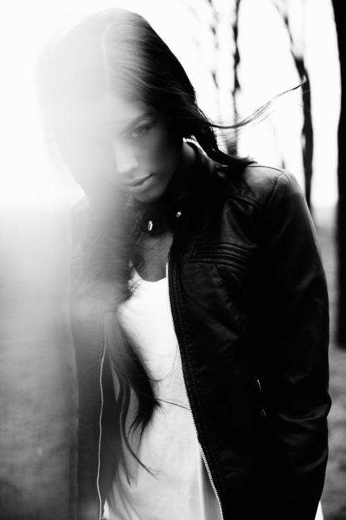 mikemonaghanphoto:Synthia.