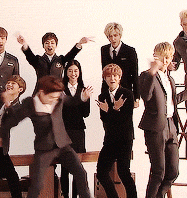 chenchenthedancingmachine:  kais-assets:  A sweet reminder of those who we stan.  I’m proud to dedicate my blog to the second GIF 