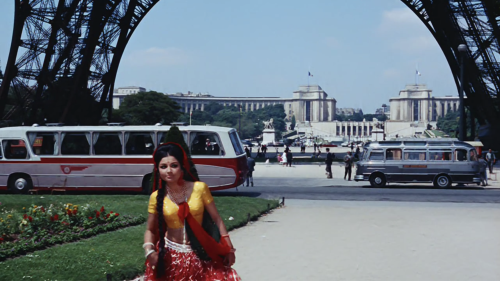 An Evening In Paris (1967) dir. Shakti Samanta