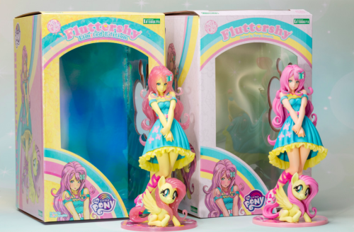 Limited Edition Glitter Colour Variant Fluttershy and her box compared the the figure and box of the