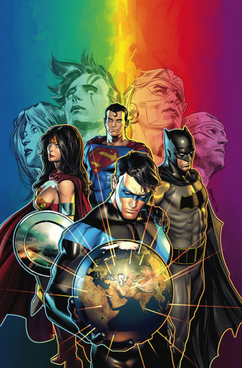 league-of-extraordinarycomics:The Trinity & Nightwing by  BRANDON PETERSON  