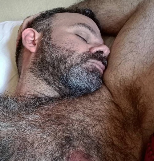 https://64.media.tumblr.com/460be0b08db9f56d9fa4d2ae3b29a99a/474470ff95bf60a9-a1/s500x750/e850e6a9666002564ca2bb27c514a4b6e173118c.jpg