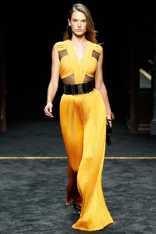 Balmain Fall 2015 RTWFashion by Mademoiselle! (Runway blog!)