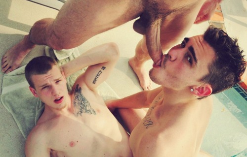 adventuresingroupsex:  Find listings of upcoming m4m Sex Parties at groupsexinthecity.comFor NYC m4m group sex parties check out the Adventures in Group Sex blog at adventuresingroupsex.blogspot.com