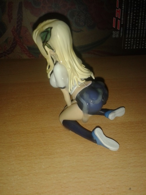 Kashiwazaki Sena Yummy Ass SOF Return!!! Love “her” Booty and Cutie Face ♥  PS: If you want, please support me on Patreon, it will help a lot in getting new figures and updating more and better contents! I will also try to make Sexy Figures