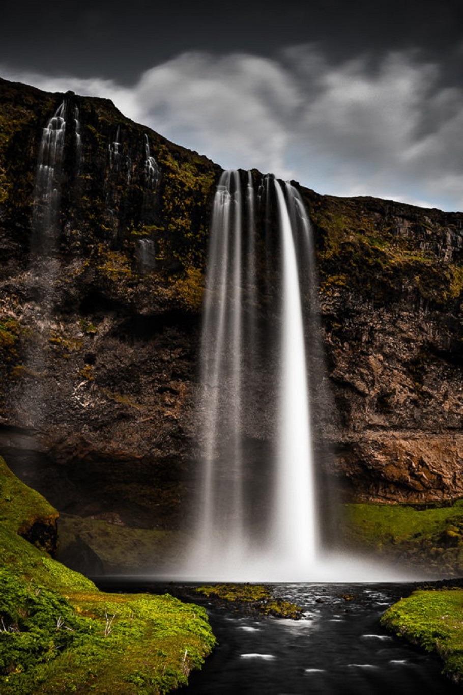 sublim-ature:  Seljalandsfoss, IcelandSven Verbruci 
