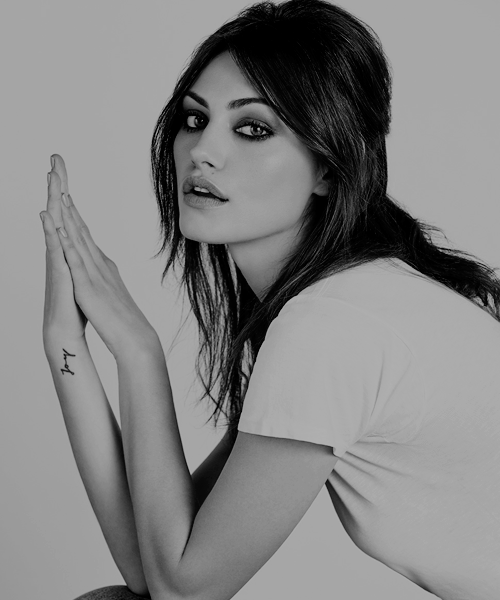 Phoebe Tonkin for Byrdie Beauty Magazine.