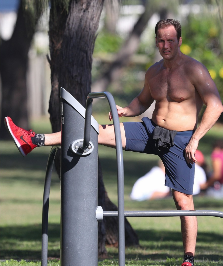 mynewplaidpants:For more Patrick Wilson jogging shirtless CLICK HERE