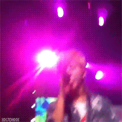 XXX  daehyun blowing kisses and singing to fans ; photo