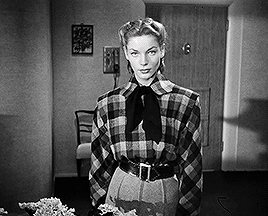 romyschneiderism: Lauren Bacall in Dark Passage (1947), dir. by Delmer Daves.