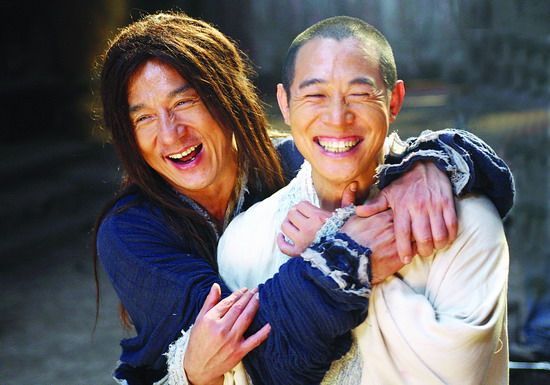 caliphorniaqueen:  tfry1440:  guts-and-uppercuts:Jackie Chan and Jet Li in the early