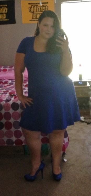 awesomesexybbws:  Delicious bbw hottie solo nakedYoung or Mature, BBWs are tempting