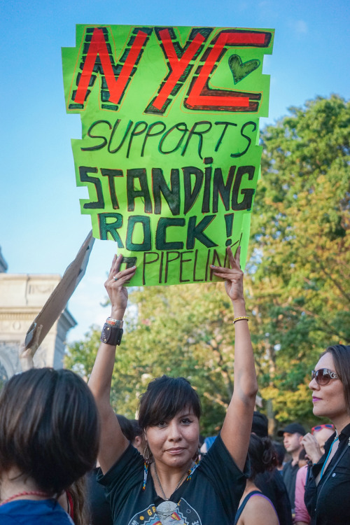 activistnyc:Rally in solidarity with #StandingRock. #NoDAPL #waterislife #protectthesacred #DakotaAccessPipeline #keepitinthegroud 