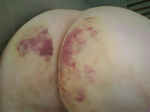 ds-in-2d: Watercolors He painted my skin with His cane, colors of night fading to sunrise. Splashes 