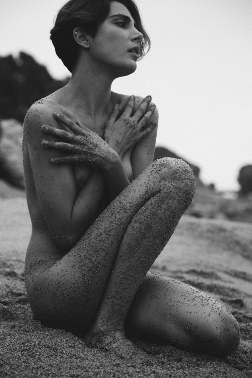 “I’m not a bad man, I’m just overwhelmed”@roarieyum | lionheartsant pol de mar, spain