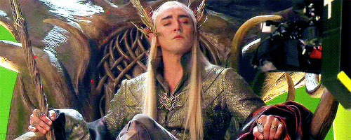 thranduilings:  Elf/Dwarf rivalry on the set of The Hobbit  