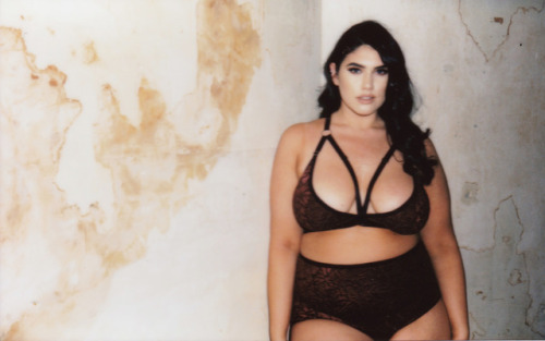 La’Tecia Thomas X Hopeless Lingerie