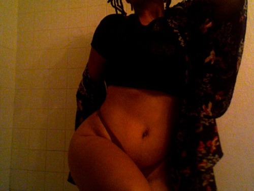 killerkurves:  thai-red-curry:  Instead of sleeping, I did this with my hips.4 A.M…