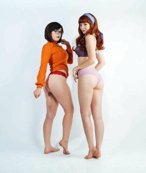 Porn cosplayhotties:  Scooby-Doo - Velma Dinkley photos