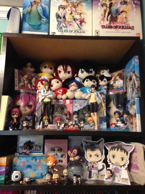 matsuoka-lin:sexuallyfrustratedshark:Room update 2015…I need to clean my dry erase board and pull ou