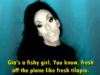 all-that-drag:  Alaska Thunderfuck as Gia Gunn.