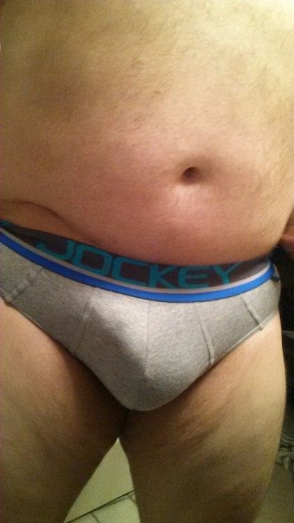 tubbinlondon:  boxermann:  Lot of wood in my jockeys  I like jockey wood.