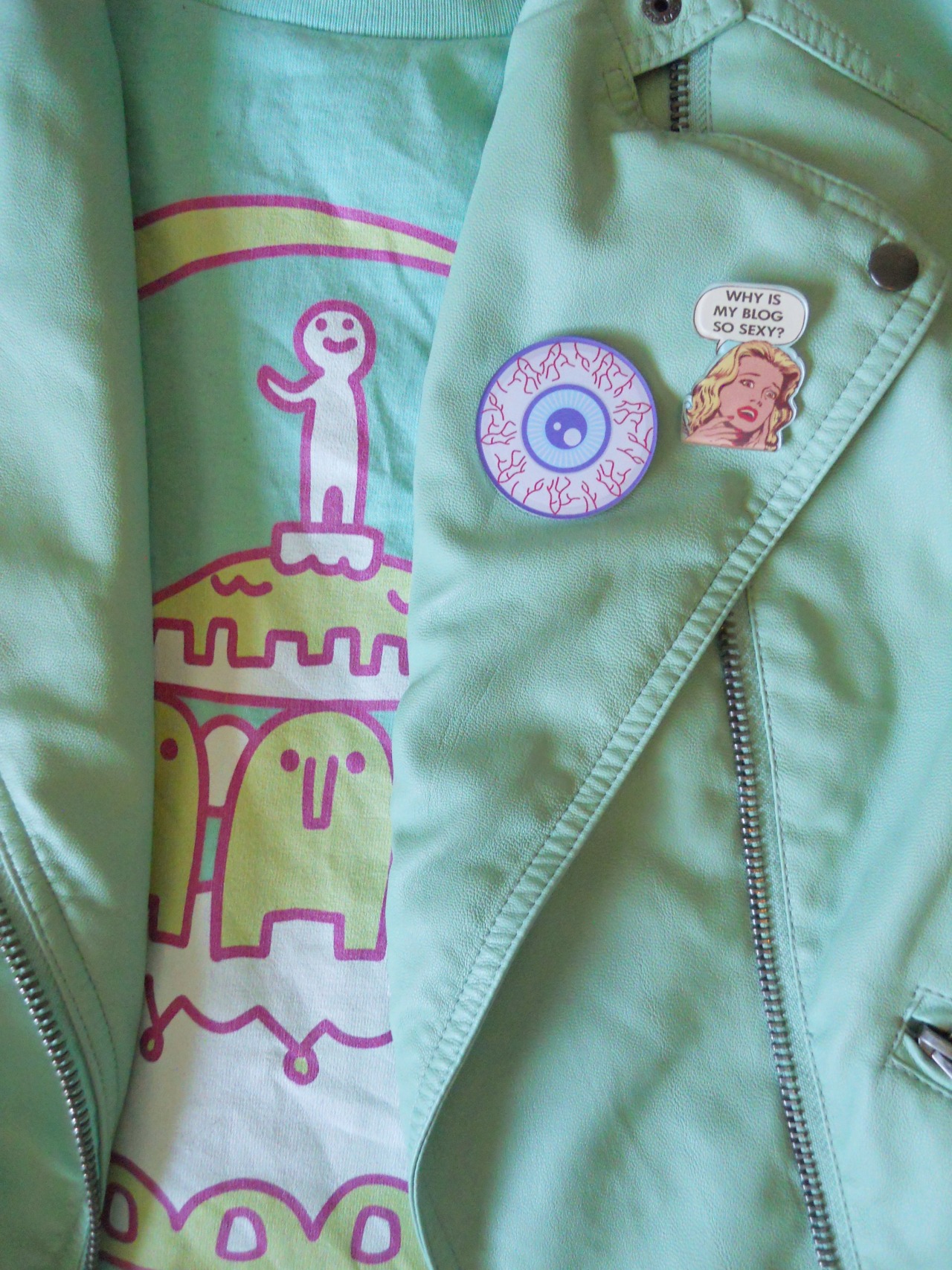 tumblino:   oh hey it’s goergia’s rad duds