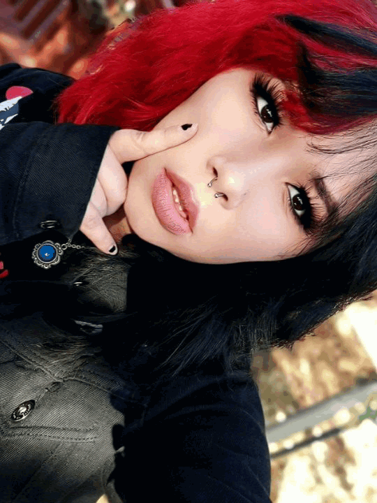 Anime Girl Red Hair Gif Explore Tumblr Posts And Blogs Tumgir