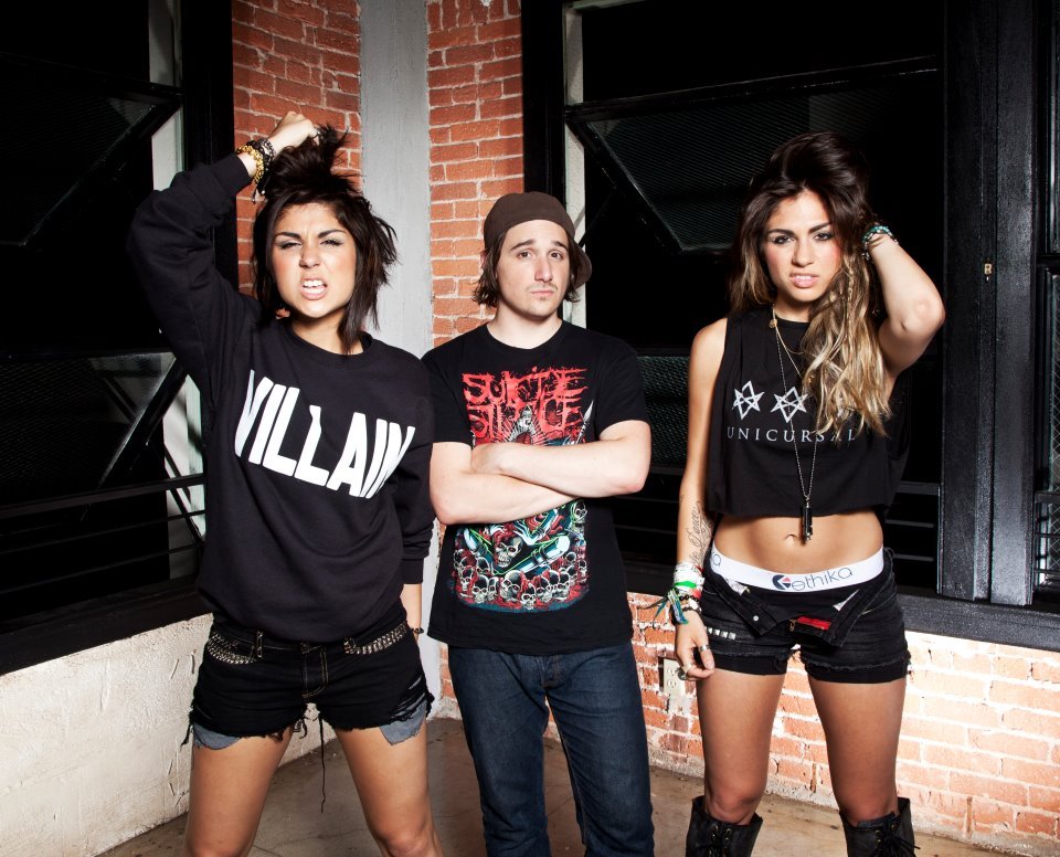 olnumbersieven:  Krewella 