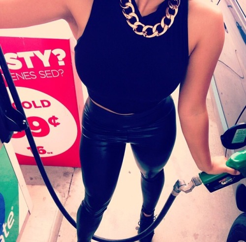 goldenxpussy: therealleaah: XIV goldenxpussy.tumblr.com