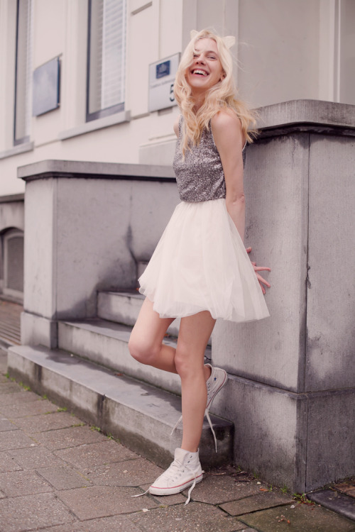 what-do-i-wear: H&amp;M sequined tutu dress, Converse shoes, TopShop lace catears (image:&n