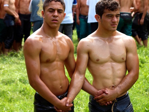 Yağlı güreş / Turkish oil wrestling 2