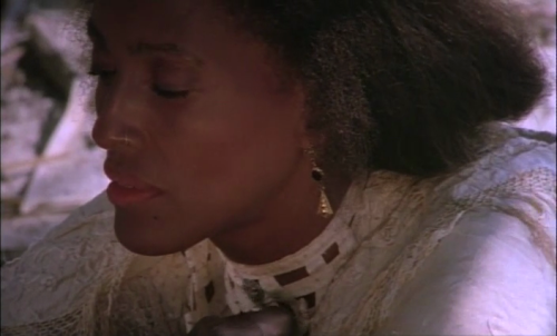 abderrahmane-sissako:  Daughters of the Dust (1991) 