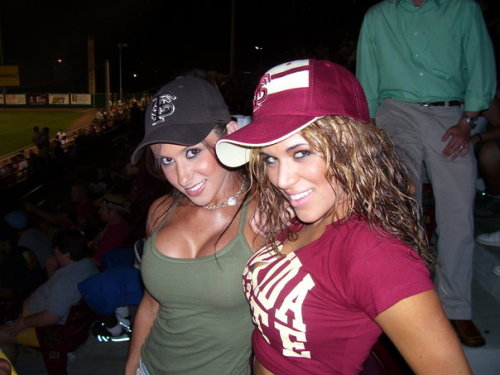 shesgotschoolspirit:  http://shesgotschoolspirit.tumblr.com/submit
