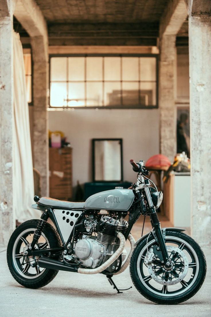 RACE CAFE