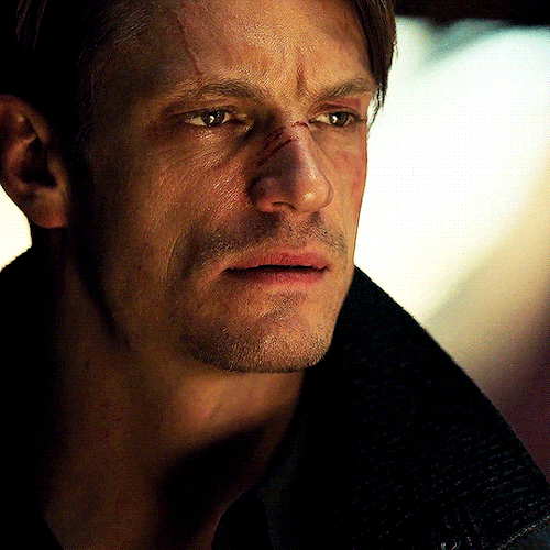 Joel Kinnaman As Takeshi KovacsAltered Carbon 1.02Fallen Angel