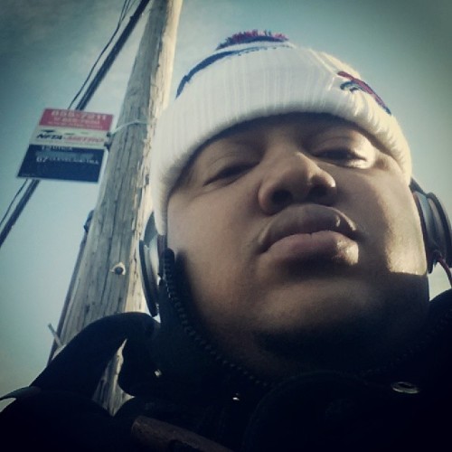 Aunt caught the bus TO work in a while B. Whatever tho. I ain’t too good for it. #NFTA #GoodMorning #Grinding #BillsMafia