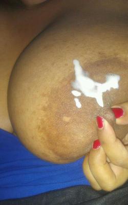 haitiancreme:  Nipple pinching…one of my