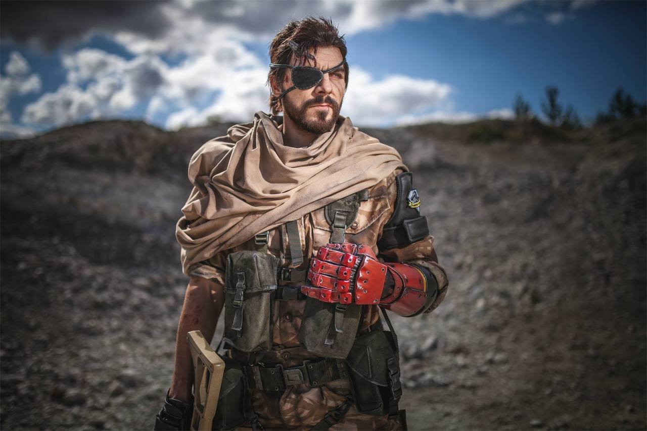 theomeganerd:  Metal Gear Solid V: The Phantom Pain Cosplay by Maul Cosplay &amp; Maja