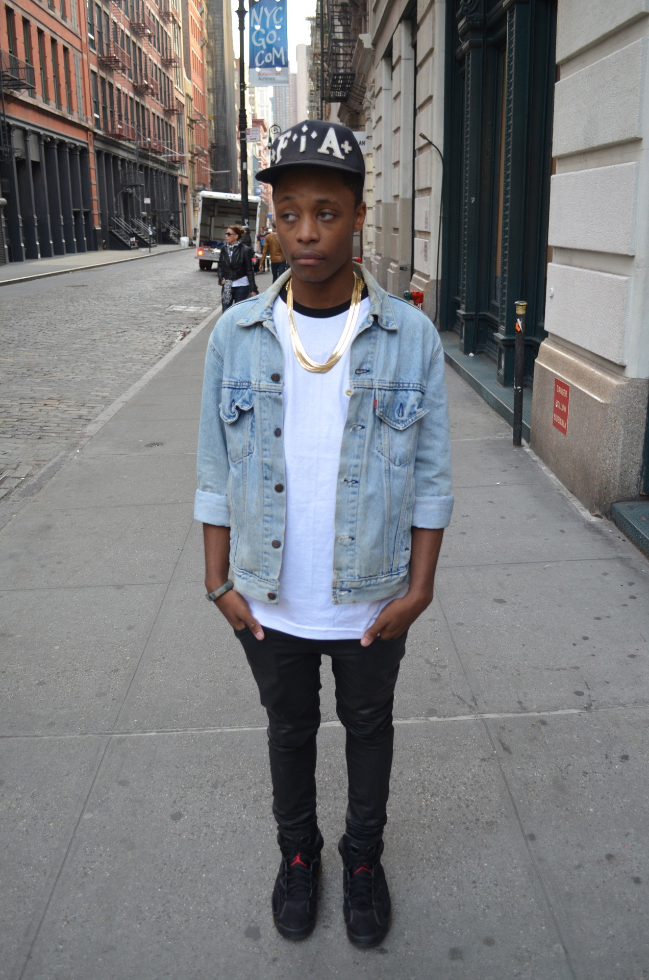 void-and-versace:          ╣Check Out My Blog╠ http://void-and-versace.tumblr.com/